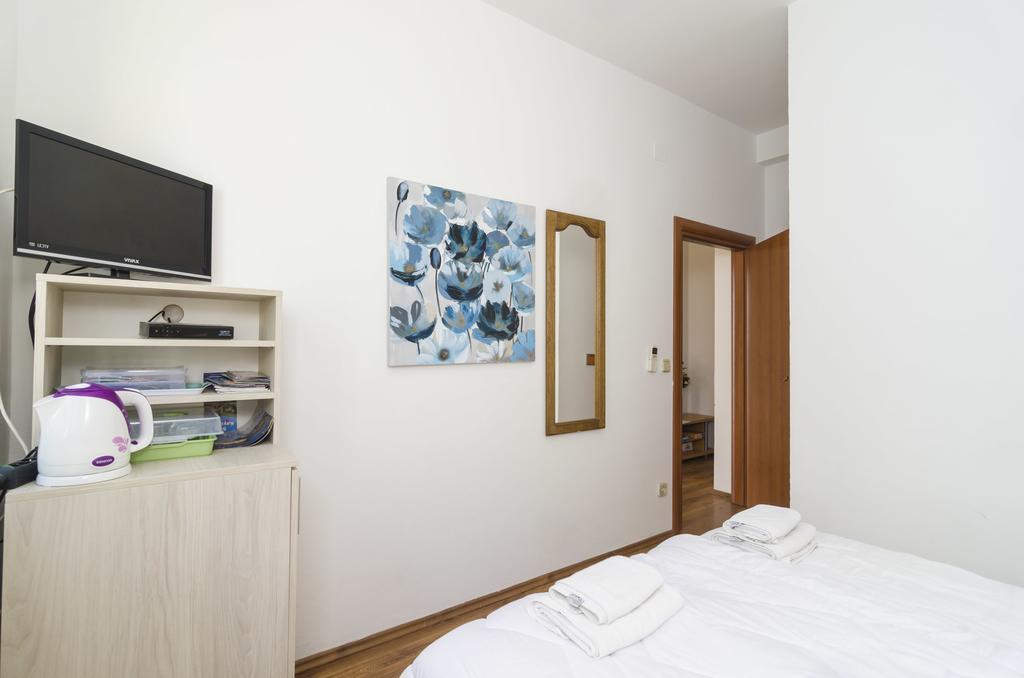 Guest House Kalauz Ragusa Esterno foto