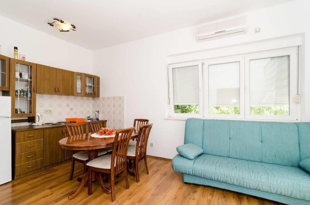 Guest House Kalauz Ragusa Esterno foto